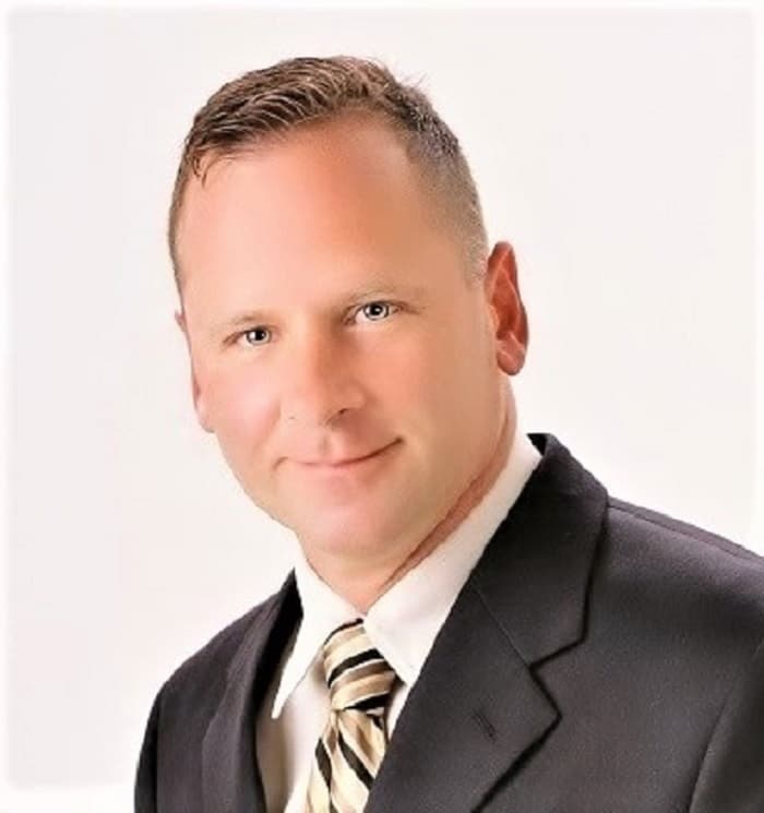 Novi Realtor Tom Gilliam-REMAX