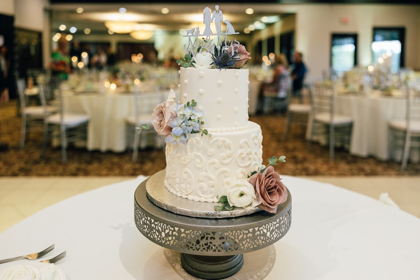 Red Velvet Cakes & Pastries